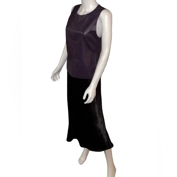 Trina Turk Purple 100% Leather Sleeveless Top P2P 18” - Picture 3 of 4